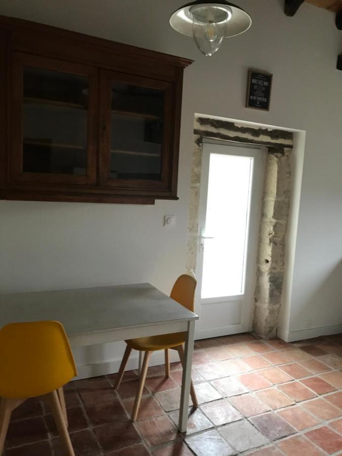 Gite Loustalneve Bourg-de-Visa Exterior foto