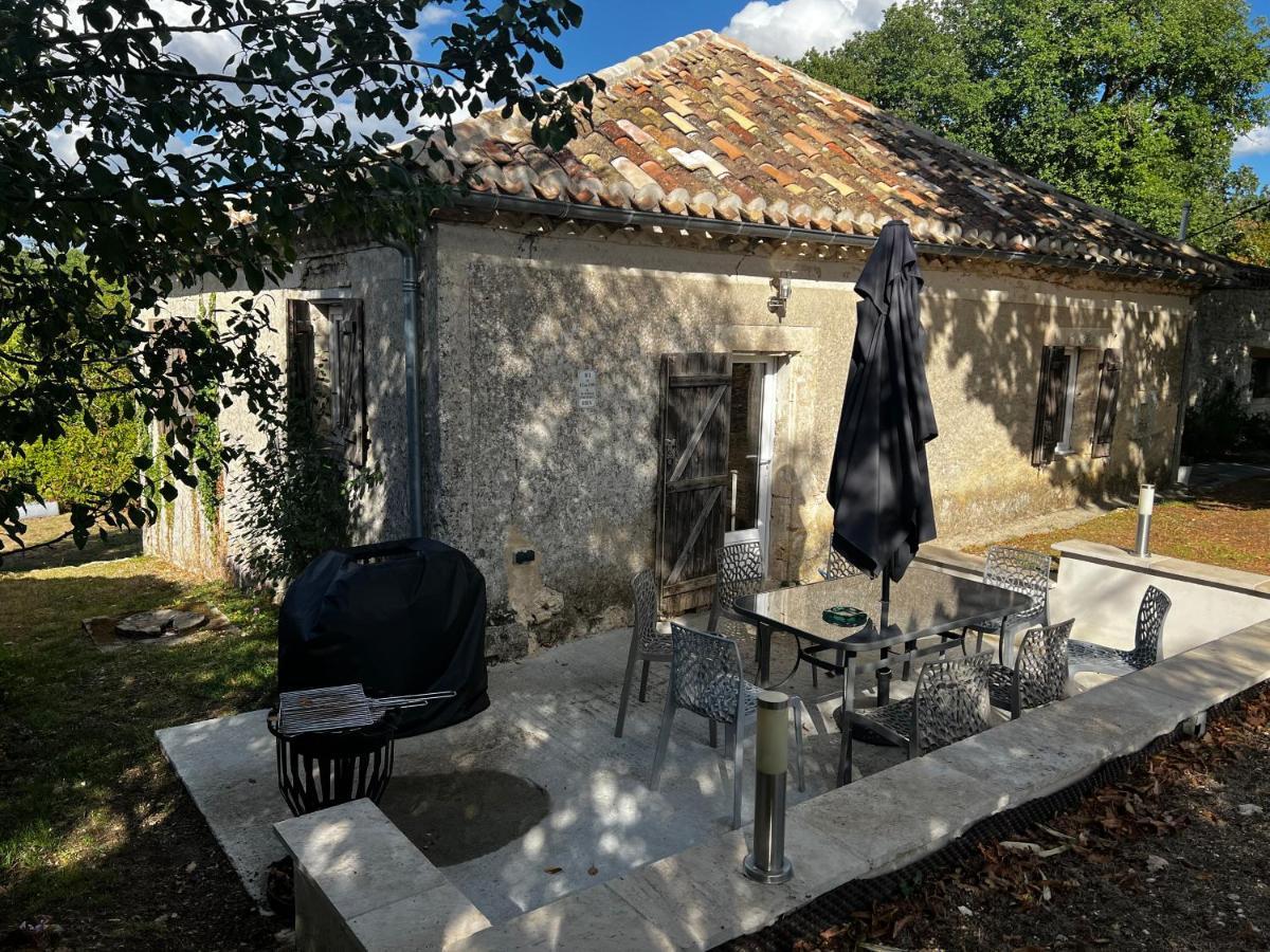 Gite Loustalneve Bourg-de-Visa Exterior foto